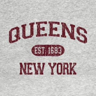 Queens NY Distressed Retro Souvenir Print T-Shirt T-Shirt